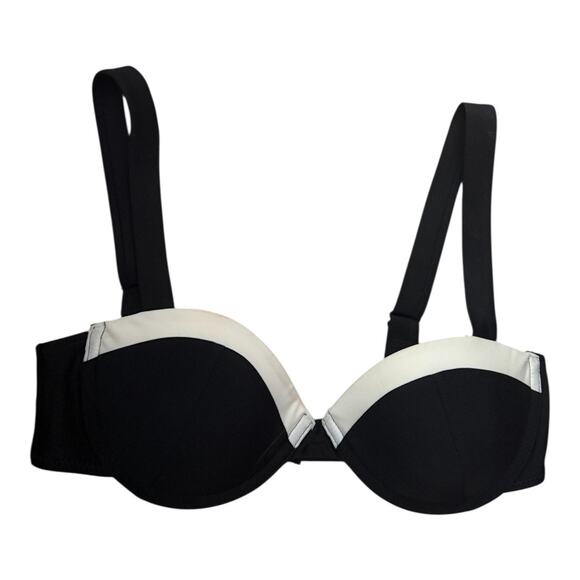 White Fox Boutique Other - White Fox Black Bikini Top Size M - NWOT Swim Underwire